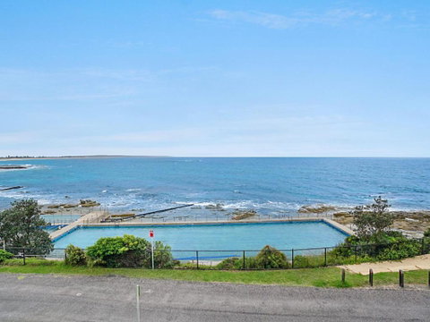 Waterfront Unit Unit 2 - Lismore Accommodation 1