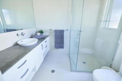 Alpine Air - Lismore Accommodation 5