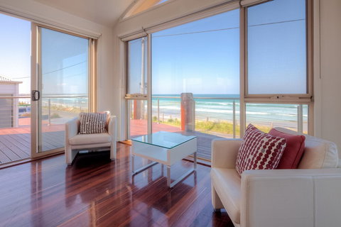 Aqua Luna - Lismore Accommodation 2