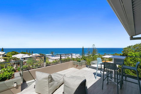 Architectural Masterpiece Sunshine Beach - Lismore Accommodation 2