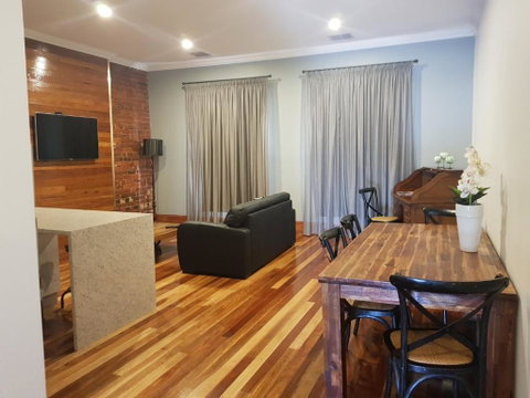 Sublime Spa Apartments - Lismore Accommodation 5