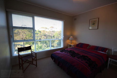Fairways Close - Lismore Accommodation 5