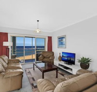 Stunning Toowoon Bay on Charlton - Lismore Accommodation