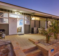Getaway Villas Unit 38 10 2 Bedroom Self Contained Accommodation - Lismore Accommodation