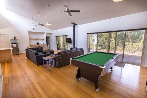 Acacia Lakehouse The Lake At Your Doorstep - Lismore Accommodation 6