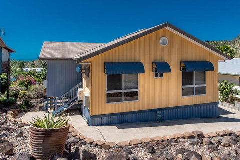 Sunset Escape - Lismore Accommodation 2