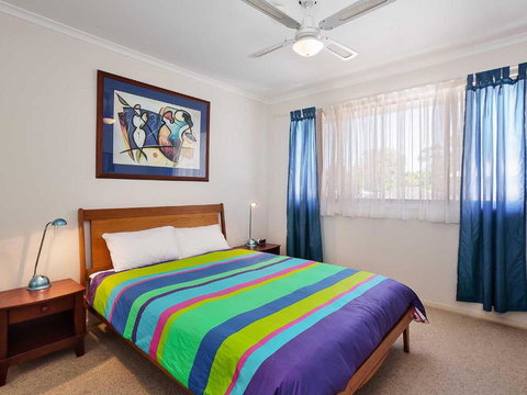 3 Ambleside 9 Shoal Bay Avenue Air Con WIFI & Close To The Water & Shoal Bay Shops - Lismore Accommodation 2