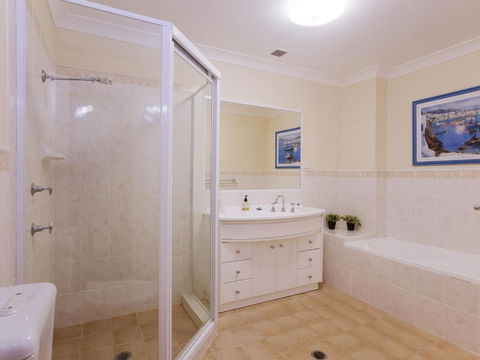 Bonito At Bagnalls Beach 1 / 6 Bonito Street Pet Friendly Air Conditioning - Lismore Accommodation 2