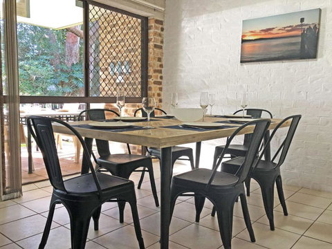 23 Bay Parklands 2 Gowrie Avenue Little Beach Air Con Pool & Tennis Court - Lismore Accommodation 1