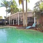 FABULOUS HOLIDAY HIDEAWAY COOLUM BEACH - Lismore Accommodation 0