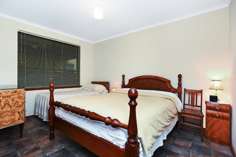 Don Carmella - Lismore Accommodation 3