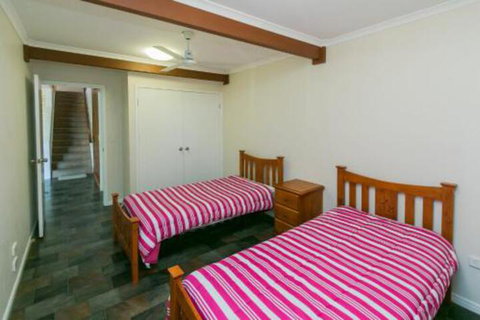 The Sun & The Sea In Hervey Bay - Lismore Accommodation 7