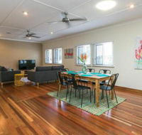 Charming Home by The Sea - Lismore Accommodation