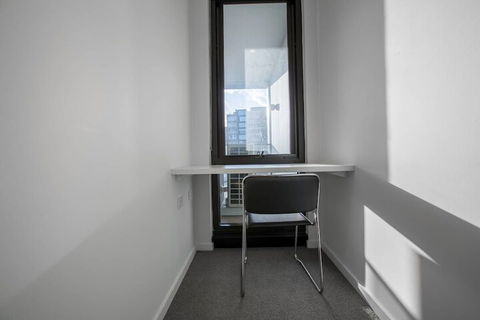 Brand New Apt With Sea Views In Heart Of St Kilda - Lismore Accommodation 6