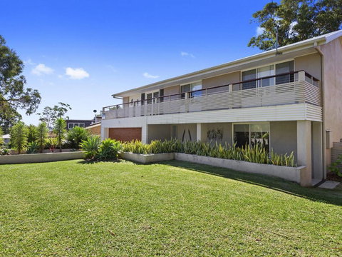 HILLTOP HAVEN In MOLLYMOOK - Lismore Accommodation 5