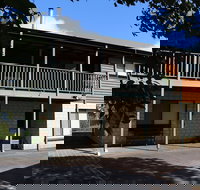 Waterside View - Lismore Accommodation