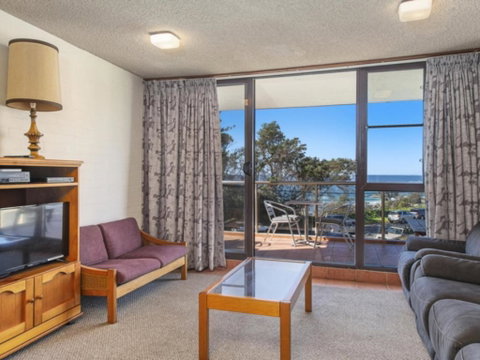 60 Beachpark Apartment At Flynns - Lismore Accommodation 1