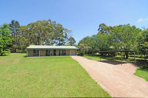 Valley Haven 3 Bedrooms Close To The Village! - Lismore Accommodation 3