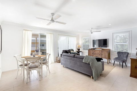 Bagnall Avenue 1 - Lismore Accommodation 7