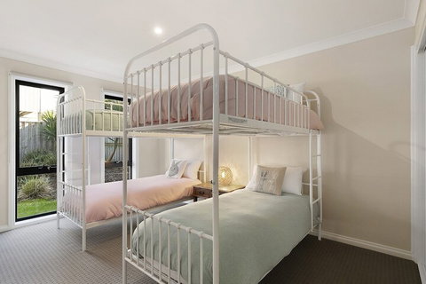 Summer Breeze Free Wifi & Netflix Inlet Side Central Location - Lismore Accommodation 1