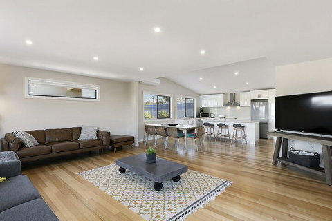 Summer Breeze Free Wifi & Netflix Inlet Side Central Location - Lismore Accommodation 4