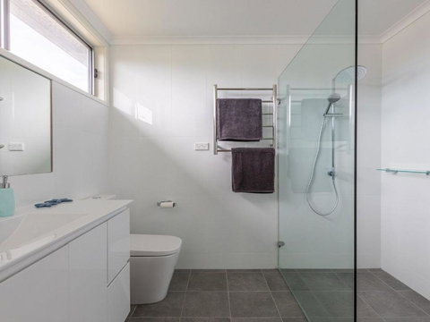 Aloha Direct Beach Access From Property - Lismore Accommodation 4