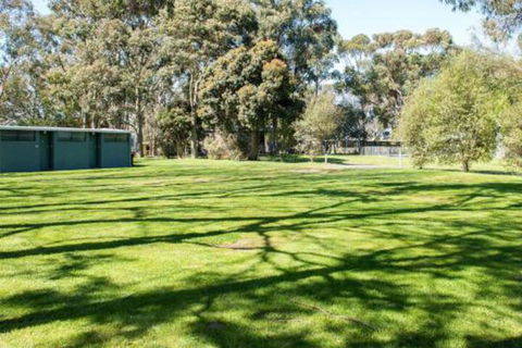 Kalganyi Holiday Park - Lismore Accommodation 4