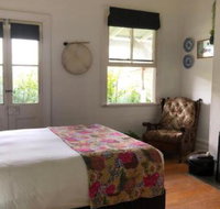 The Residence Stylish Comfort with Fireplace - Lismore Accommodation