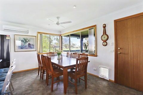 Yarragon 4 Bedroom House In Gippsland - Lismore Accommodation 6