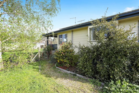 Yarragon 4 Bedroom House In Gippsland - Lismore Accommodation 1