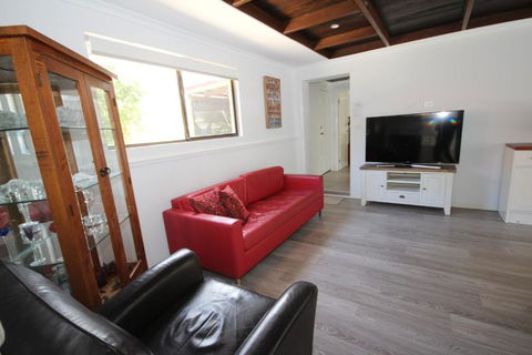 Boambee Hideaway - Lismore Accommodation 3