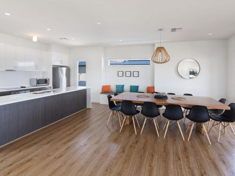 Bungala Coastal Retreat - Lismore Accommodation 6