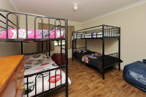 Government Rd 38 Shoal Bay - Lismore Accommodation 0