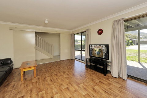 Government Rd 38 Shoal Bay - Lismore Accommodation 5