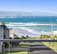SEA SPECTACULAR seconds from the beach - Lismore Accommodation