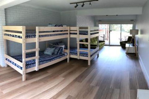 HIP NAUTIC 100 Metres To Beach - Lismore Accommodation 0