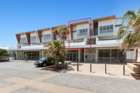 BRAND NEW OCEAN AVENUE TOWNHOUSE - Lismore Accommodation 0