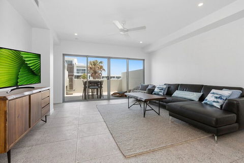 BRAND NEW OCEAN AVENUE TOWNHOUSE - Lismore Accommodation 7