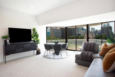 THE HYDEAWAY LUXE HYDE PARK CITY APARTMENT Hosted By LAbode Accommodation - Lismore Accommodation 7