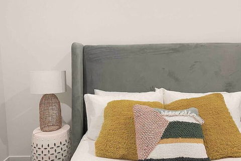 Hope Island Water Front House - Lismore Accommodation 6