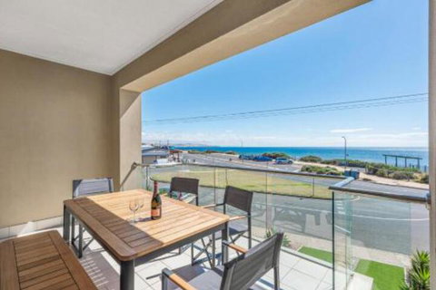 Sea Star Aldinga Beach - Lismore Accommodation 2