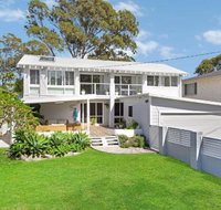 The Lake House with swimming pool - Lismore Accommodation