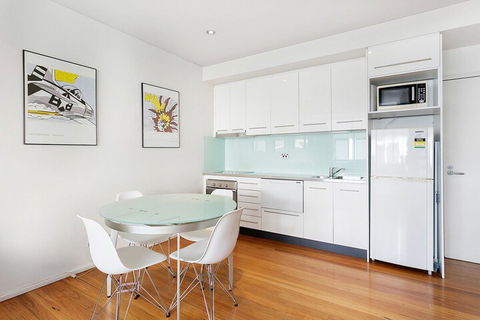 Bondi Beach Precinct - Lismore Accommodation 5