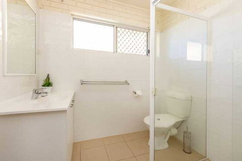 Lyrona - 3/35 Avocet Parade - Lismore Accommodation 6