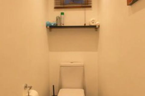 Bright & Spacious 2 Bedroom Apartment In Windsor - Lismore Accommodation 4