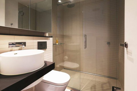 Fantastic 2BD Apt In Melbournes Southbank! - Lismore Accommodation 4