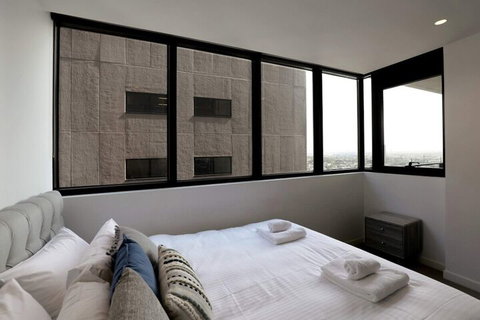 Fantastic 2BD Apt In Melbournes Southbank! - Lismore Accommodation 3