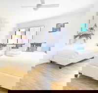 Perfectly Located Apt Rooftop Pool  Spa - Lismore Accommodation