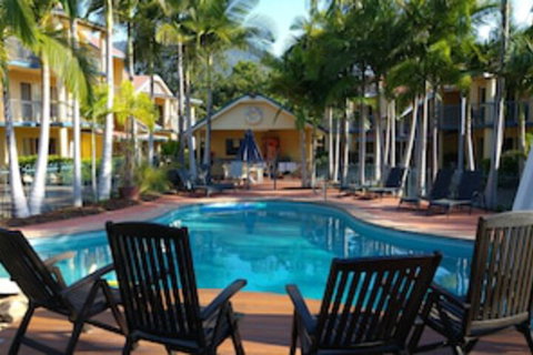 At Beach Court Holiday Villas - Lismore Accommodation 0