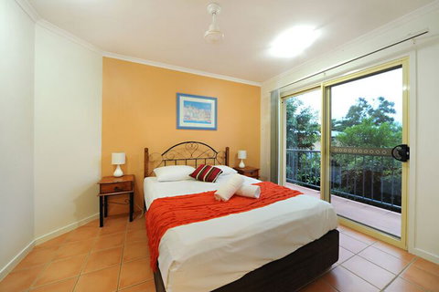 At Beach Court Holiday Villas - Lismore Accommodation 7